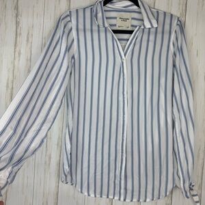 Abercrombie & Fitch Blue and White Striped Shirt